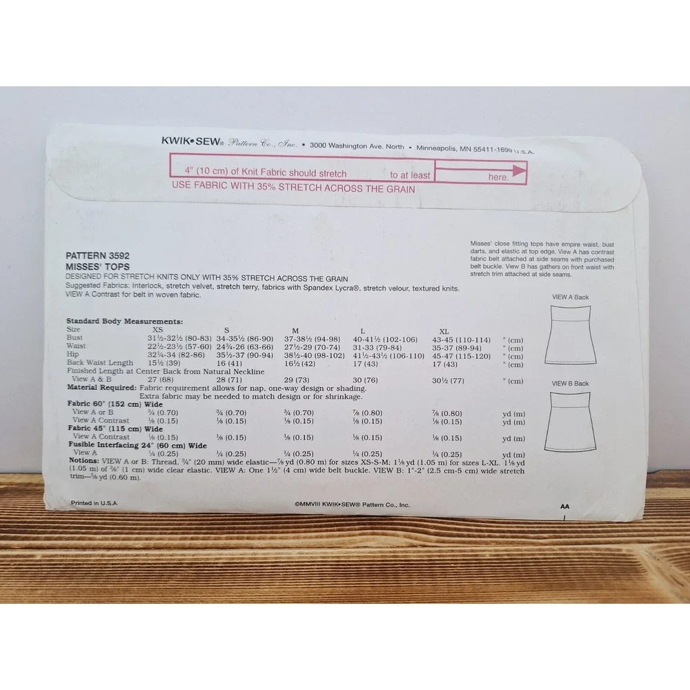 Kwik Sew 3592 Sizes XS - XL .NEW FF UNCUT Sealed Envelope. Misses Strapless Top.